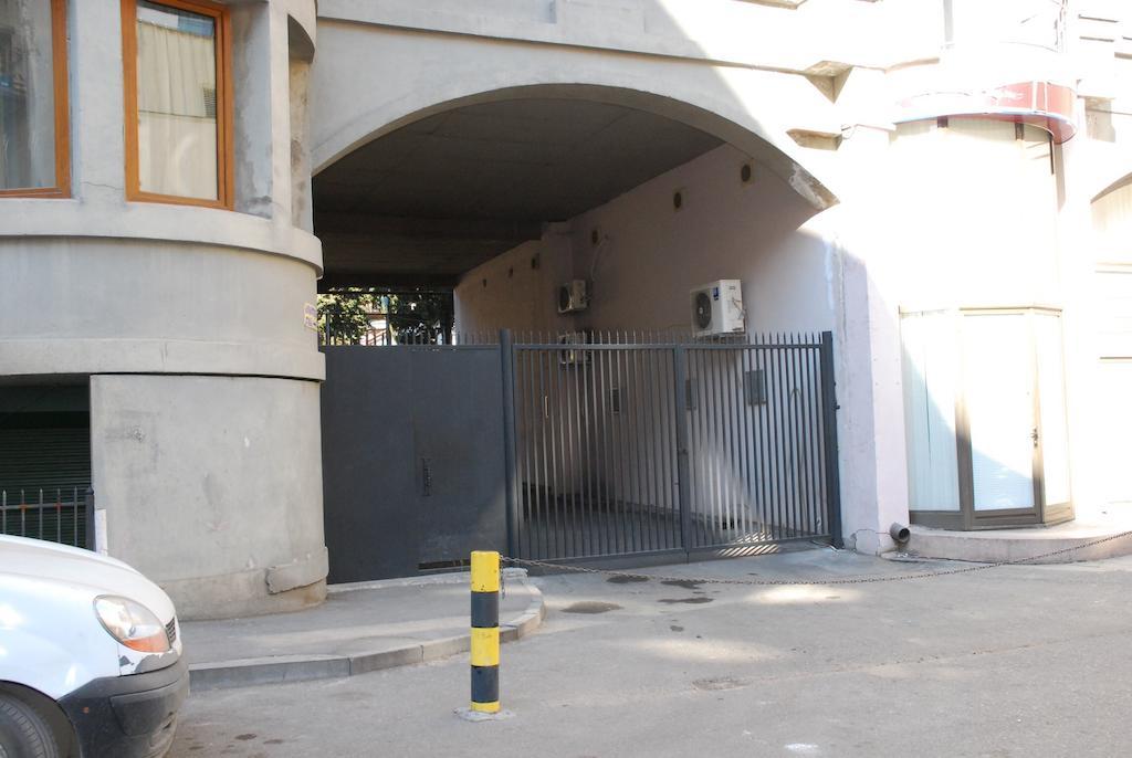 Center 4 You Tbilisi Exterior photo