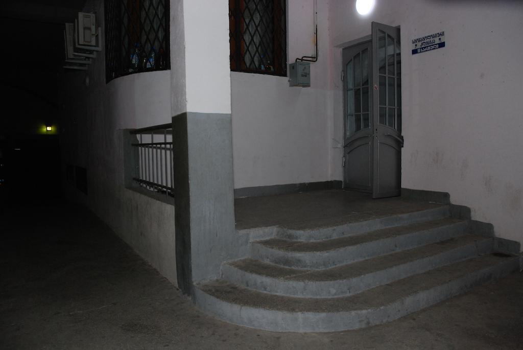 Center 4 You Tbilisi Exterior photo